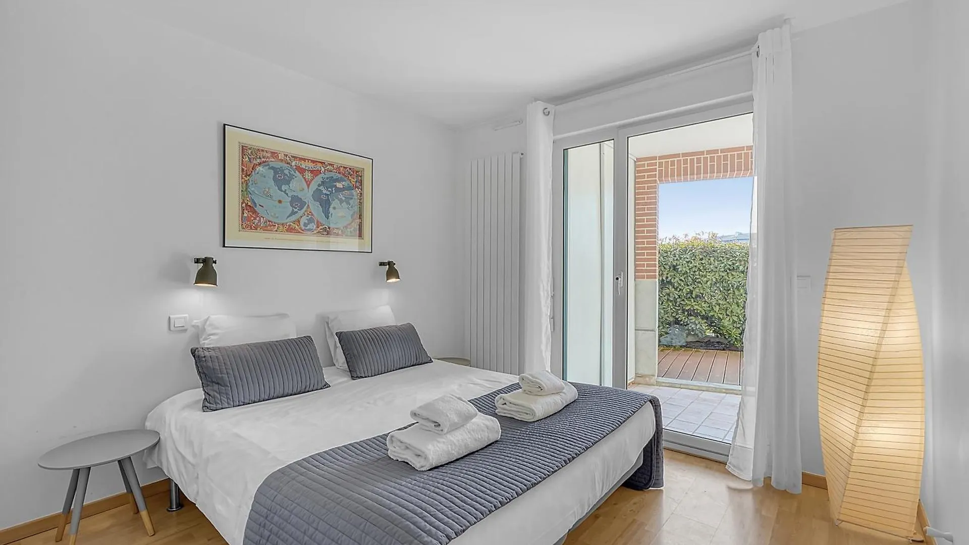 T2 Bord De Garonne Hypercentre Terrasse + Parking Apartamento Toulouse