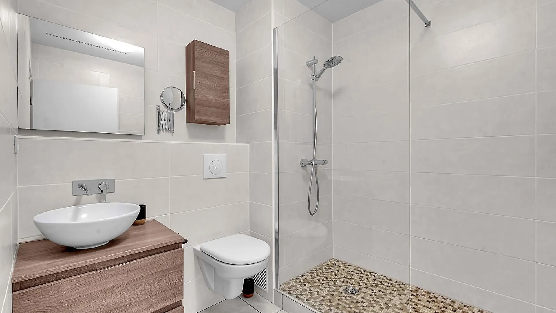 T2 Bord De Garonne Hypercentre Terrasse + Parking Apartamento Toulouse